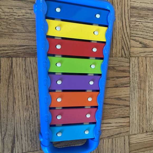 Musical Instruments - Picture 4 of 4